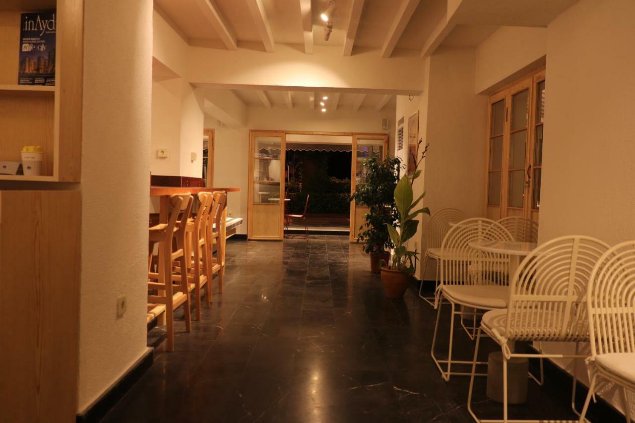 Rest Inn Aydin Hotel エクステリア 写真